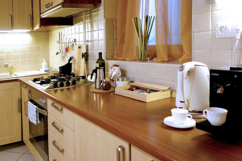 Vivid Rozsa Apartamento *